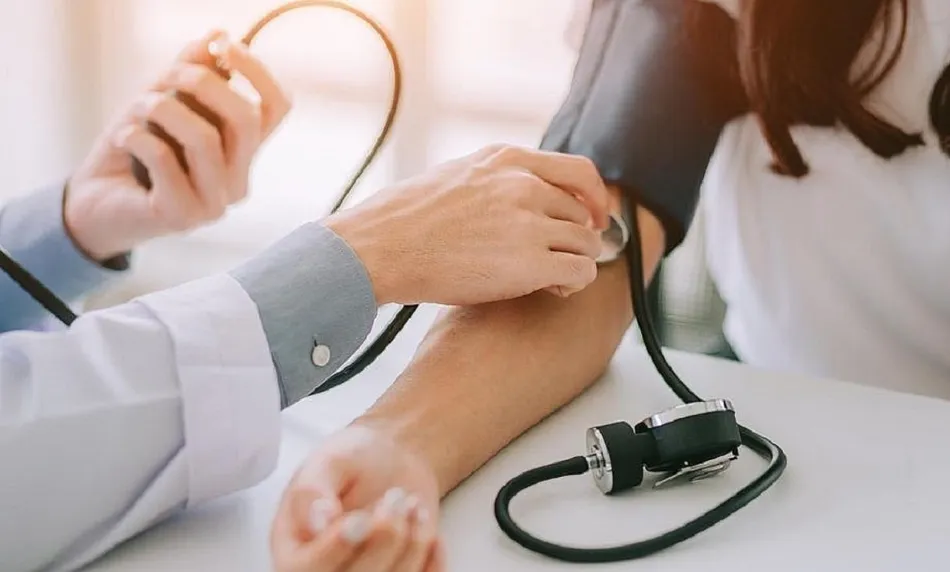 Presión alta: los cardiólogos advierten que el gran desafío sigue siendo detectarla a tiempo