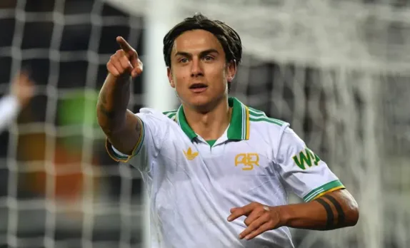 El día que Dybala cayó al predio de Instituto con la camiseta de Boca