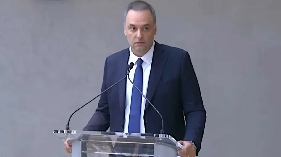Exfuncionaria de la UIF: "La ley de Inocencia Fiscal no es aplicable al caso de Manuel Adorni"