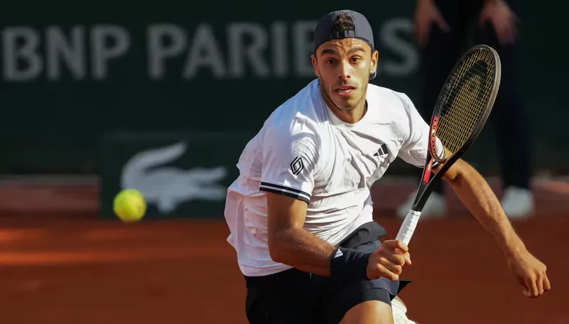 Quién es Francisco Cerúndolo, el tenista argentino que se consolidó entre la élite del circuito ATP