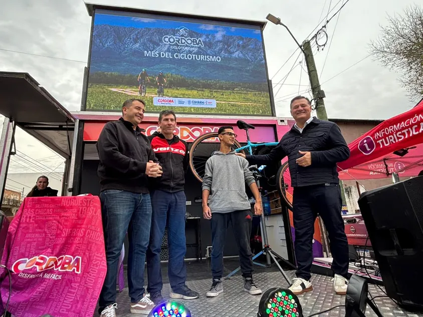 Lanzaron en La Cumbre el Mes del Cicloturismo 2026