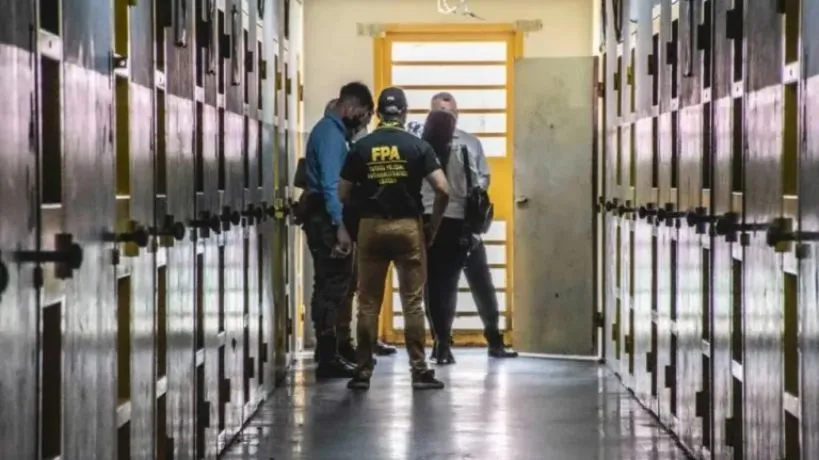 Expolicía condenado por narcomenudeo siguió vendiendo droga dentro de la cárcel de Bouwer
