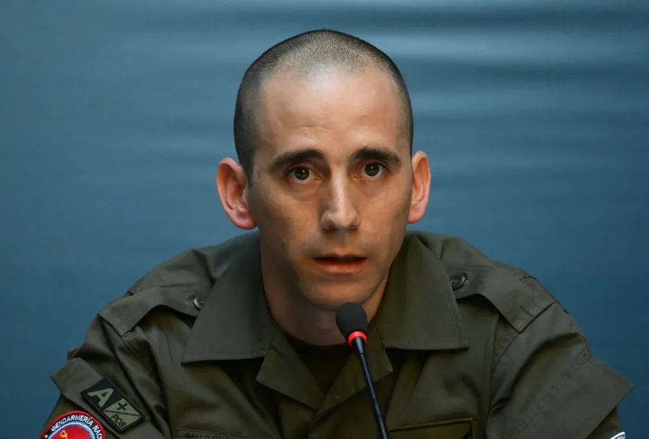 Nahuel Gallo: "Trato de hacer público lo que uno vivió y lo que están pasando los compañeros ahí"