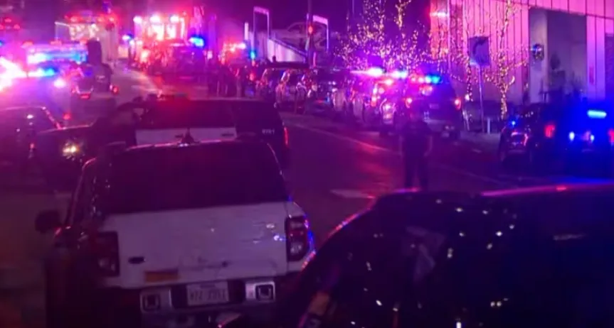 Un tiroteo en un bar de Texas dejó dos muertos y 14 heridos: el atacante abatido por la policía